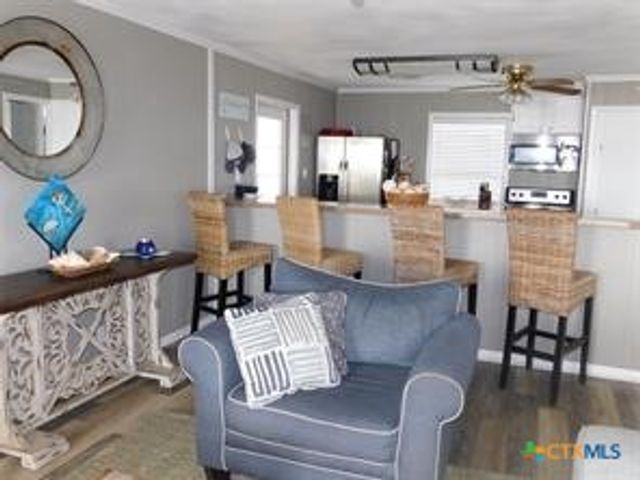 739 Marshall Johnson Avenue, Port Lavaca, TX 77979
