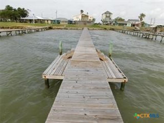 739 Marshall Johnson Avenue, Port Lavaca, TX 77979