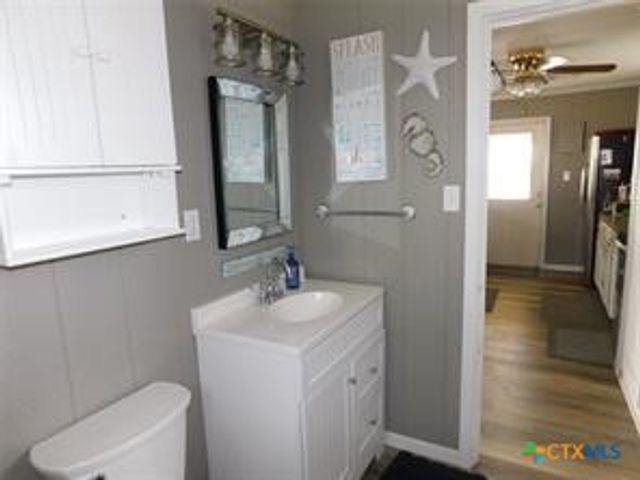 739 Marshall Johnson Avenue, Port Lavaca, TX 77979