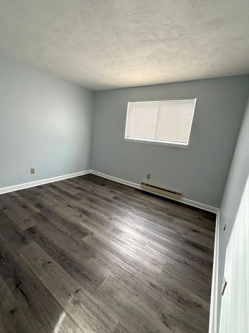 37 Fountain Ln 6, Weymouth, MA 02190