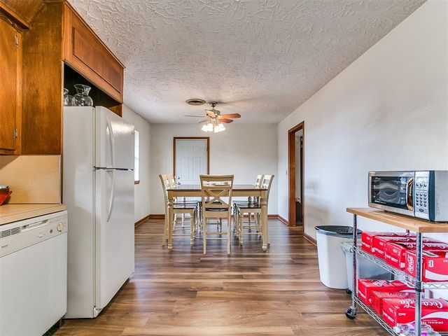 118 S Mercedes Drive, Norman, OK 73069