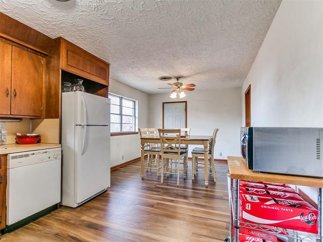 118 S Mercedes Drive, Norman, OK 73069