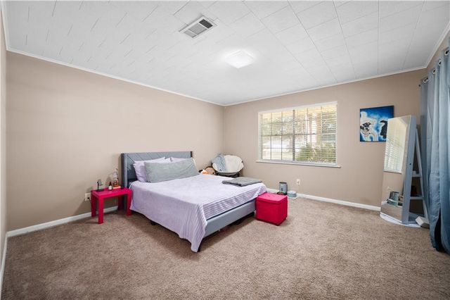 711 TANGLEWOOD Drive, Alexandria, LA 71303