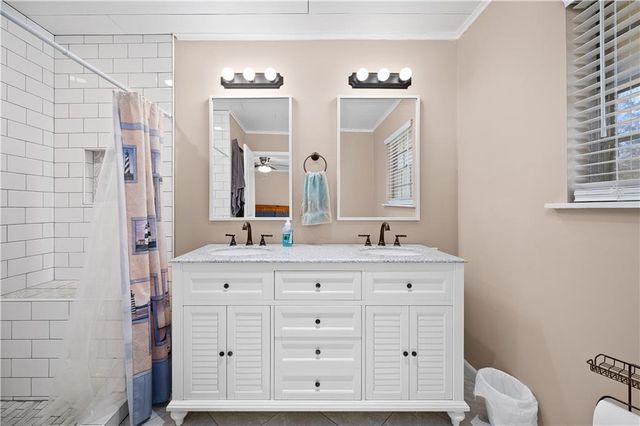 711 TANGLEWOOD Drive, Alexandria, LA 71303