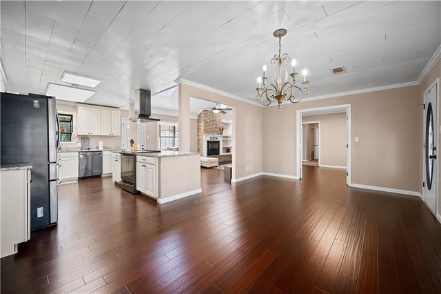 711 TANGLEWOOD Drive, Alexandria, LA 71303