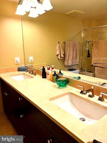 7710 WOODMONT AVE NE #911, Bethesda, MD 20814