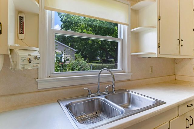 807 Lyman Street, Gaffney, SC 29340