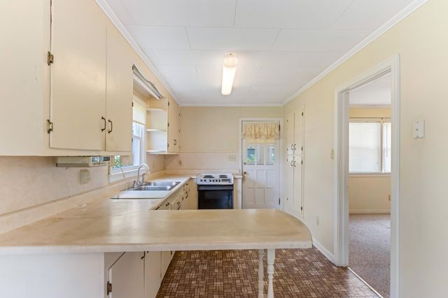 807 Lyman Street, Gaffney, SC 29340