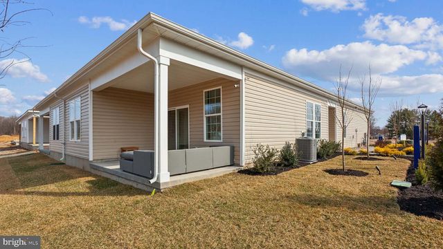 123 DELHAAS CIRCLE, Bristol, PA 19007