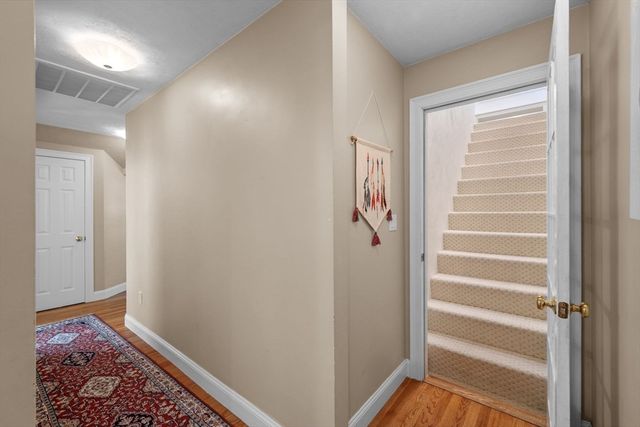 22 Sawyer Ln, Middleton, MA 01949