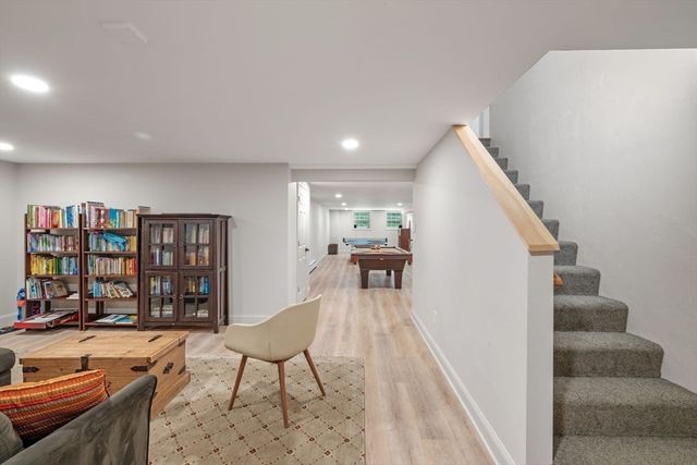 22 Sawyer Ln, Middleton, MA 01949