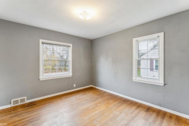 2313 Brookside Drive, Flint, MI 48503