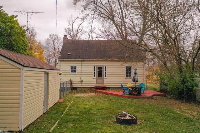 2313 Brookside Drive, Flint, MI 48503