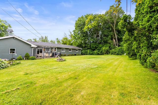 13540 W Dakota STREET, New Berlin, WI 53151
