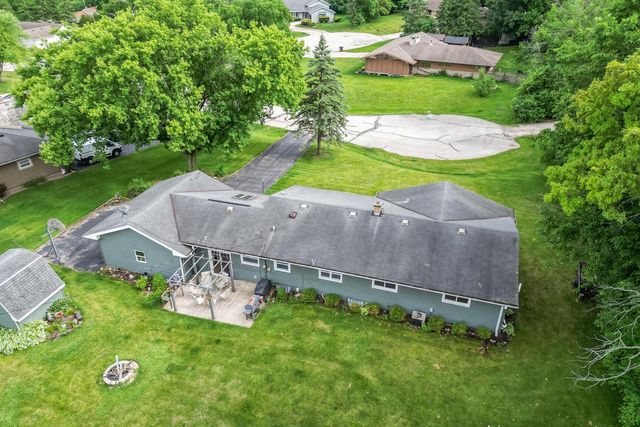 13540 W Dakota STREET, New Berlin, WI 53151