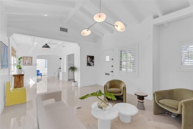 70 NE 99th St, Miami Shores, FL 33138
