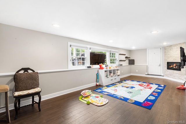 47 Clinton Place, Massapequa, NY 11758