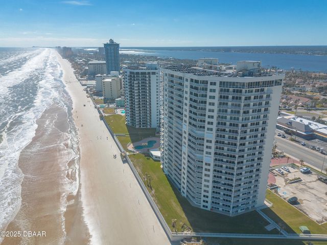 2545 S Atlantic Avenue PH40, Daytona Beach, FL 32118