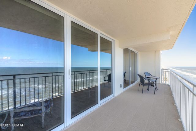 2545 S Atlantic Avenue PH40, Daytona Beach, FL 32118