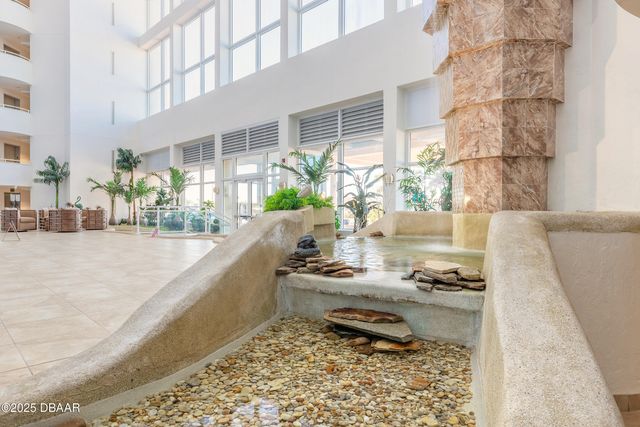 2545 S Atlantic Avenue PH40, Daytona Beach, FL 32118