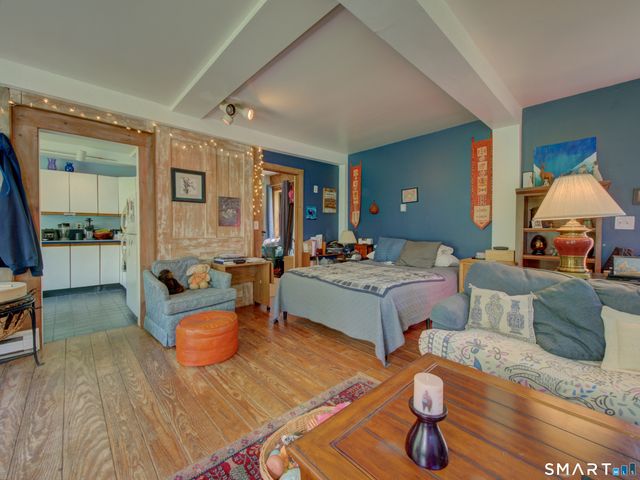 347 New London Turnpike, Stonington, CT 06378