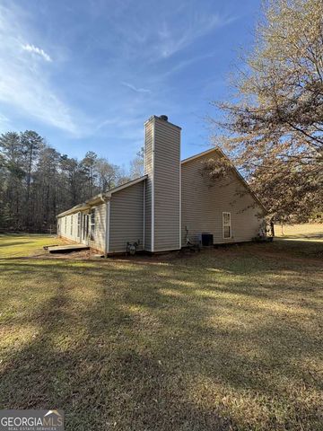 20 Holsenbeck Drive, Oxford, GA 30054