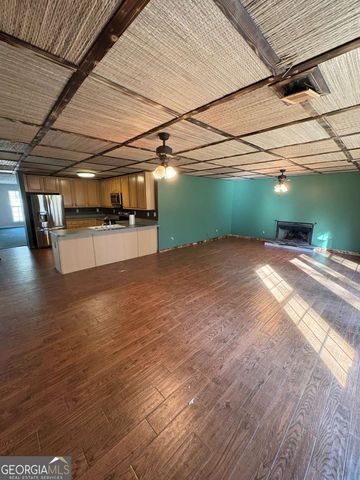 20 Holsenbeck Drive, Oxford, GA 30054