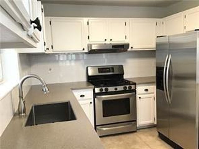 6822 Glenridge Drive I, Sandy Springs, GA 30328