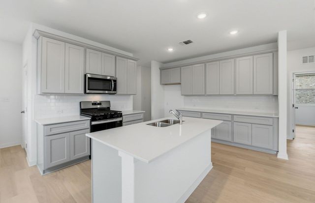 141 Cogitare LN, San Marcos, TX 78666