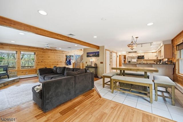 127 Jacobs Rd, Rockaway Twp., NJ 07435