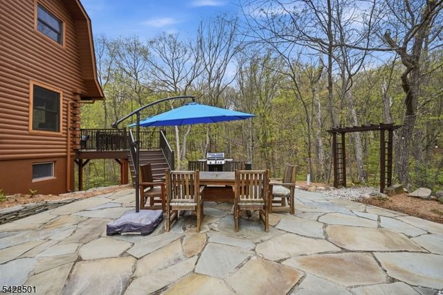 127 Jacobs Rd, Rockaway Twp., NJ 07435