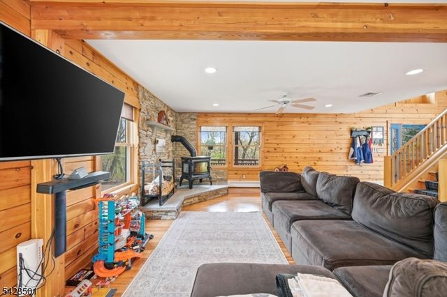 127 Jacobs Rd, Rockaway Twp., NJ 07435
