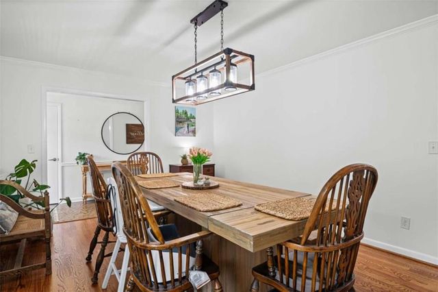 2808 Beverly Hills Drive, Marietta, GA 30068