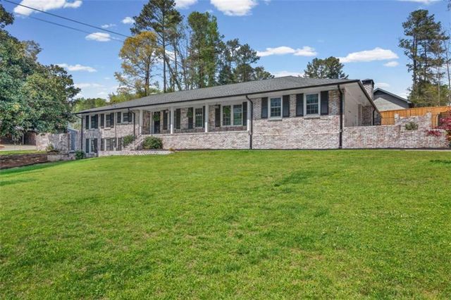 2808 Beverly Hills Drive, Marietta, GA 30068