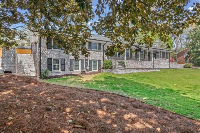 2808 Beverly Hills Drive, Marietta, GA 30068