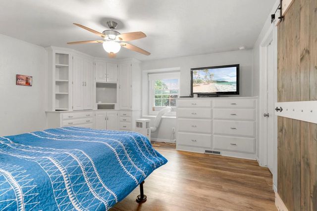2910 GRANDE, Green Bay, WI 54301