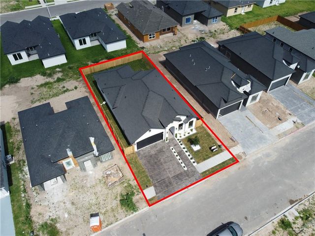 5801 N Rayo Del Sol Street, Edinburg, TX 78542