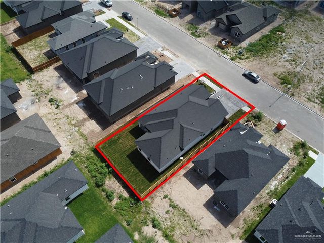 5801 N Rayo Del Sol Street, Edinburg, TX 78542