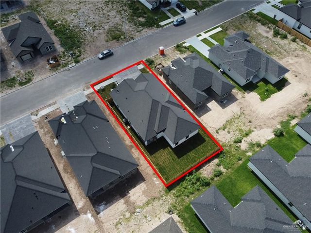 5801 N Rayo Del Sol Street, Edinburg, TX 78542