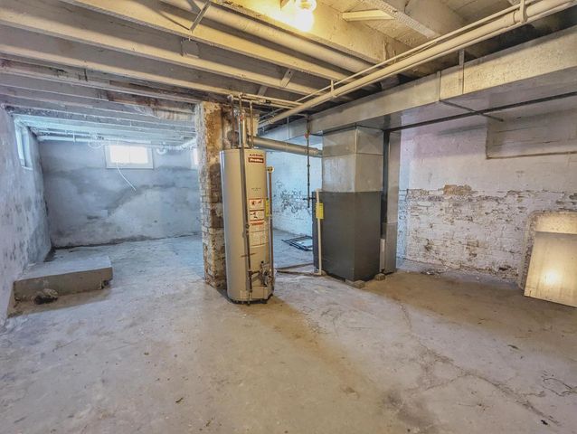 1700 43rd STREET, Kenosha, WI 53140