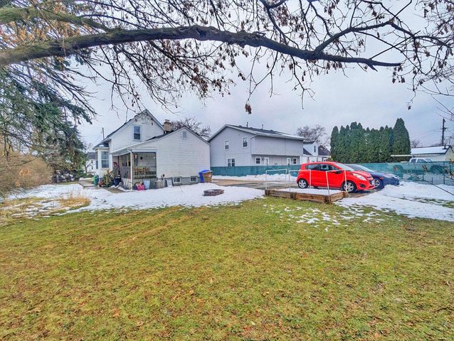 1700 43rd STREET, Kenosha, WI 53140