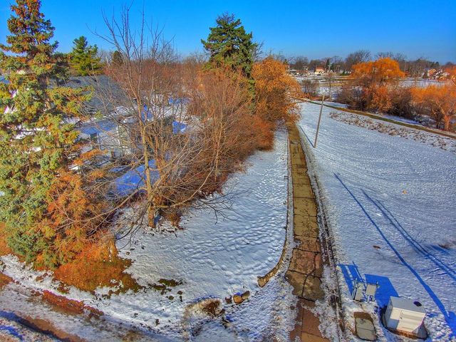 1700 43rd STREET, Kenosha, WI 53140