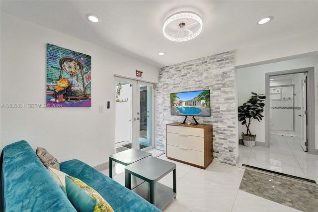 218 SE 4th Street 0, Dania Beach, FL 33004