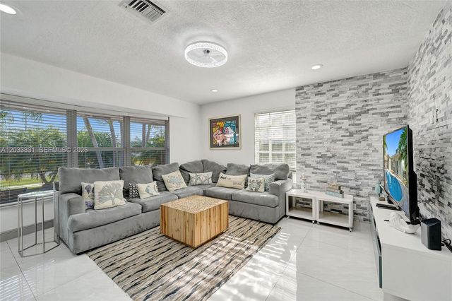 218 SE 4th Street 0, Dania Beach, FL 33004