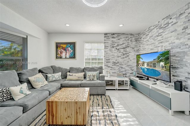 218 SE 4th Street 0, Dania Beach, FL 33004