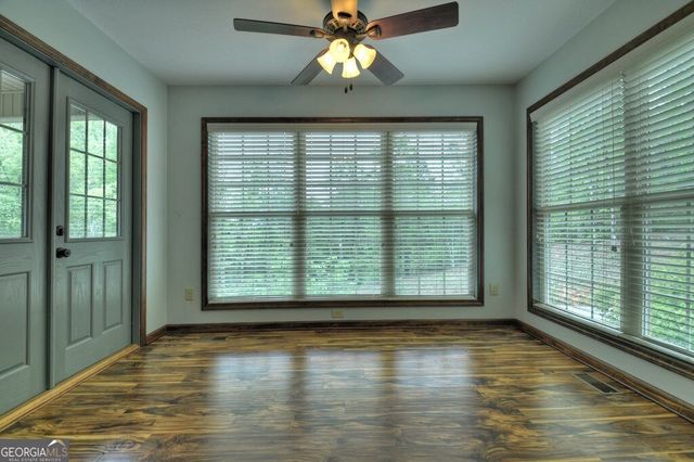 293 James Drive, Ellijay, GA 30540