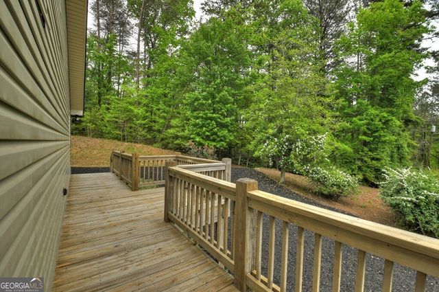 293 James Drive, Ellijay, GA 30540