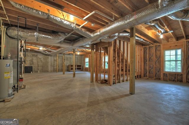 293 James Drive, Ellijay, GA 30540