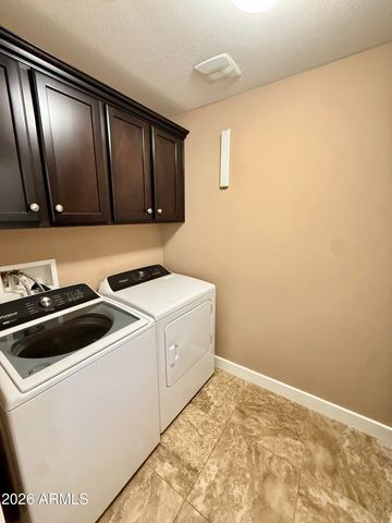 11033 E STORIA Avenue, Mesa, AZ 85212