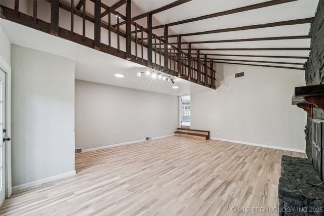 5733 E 4th Street, Tulsa, OK 74112